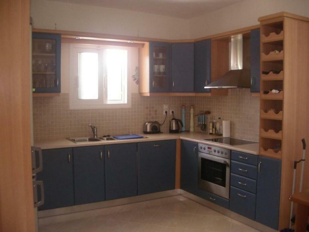 Villa Amelia Metaxata Bagian luar foto